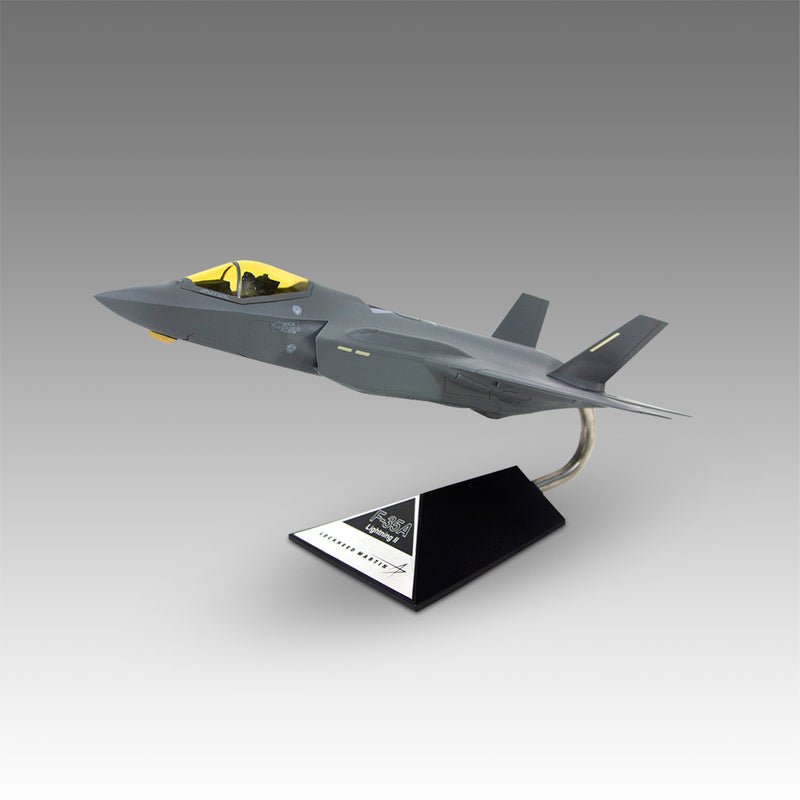 LOCKHEED MARTIN®, F35® Lightning II® Desktop Model in 1/40 Scale
