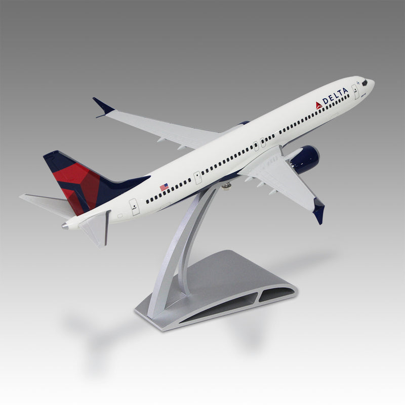 Delta Air Lines 737 Max 10 in 1/100 Scale
