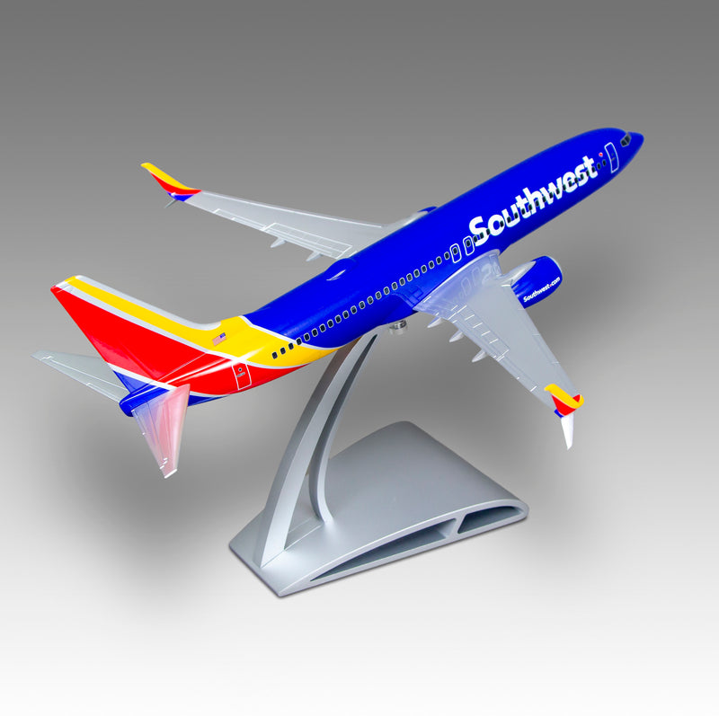 Southwest Airlines 737-800 Desktop Model in 1/100 Scale
