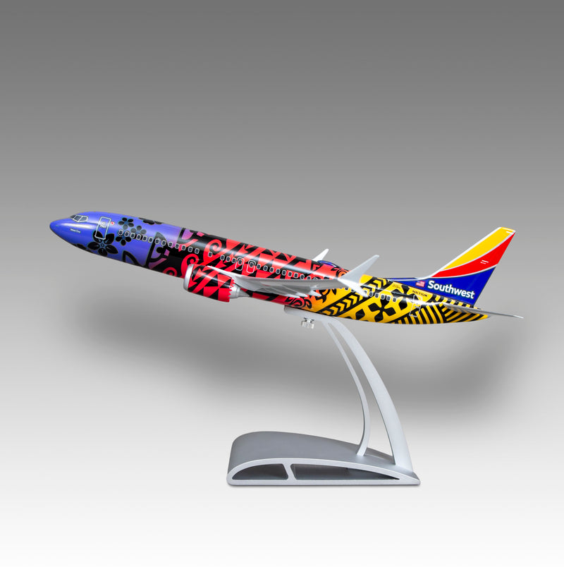 Southwest Airlines "Imua One" 737 MAX 8 Desktop Model in 1/100 Scale