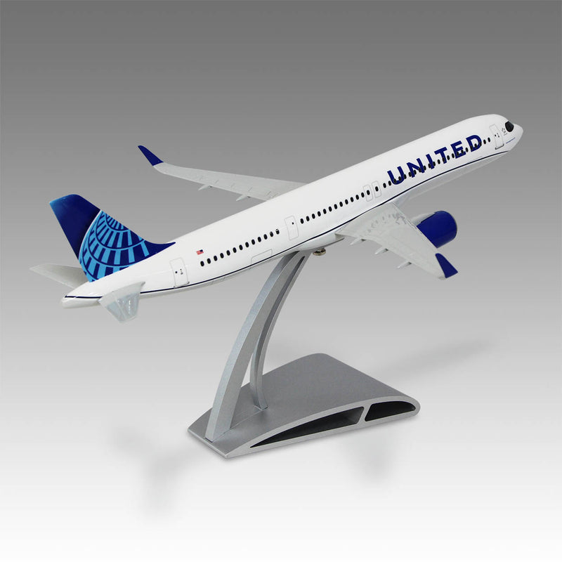 United Airlines A321neo scale aircraft model on Airfoil™ base by Pacmin Studios showcasing the top right