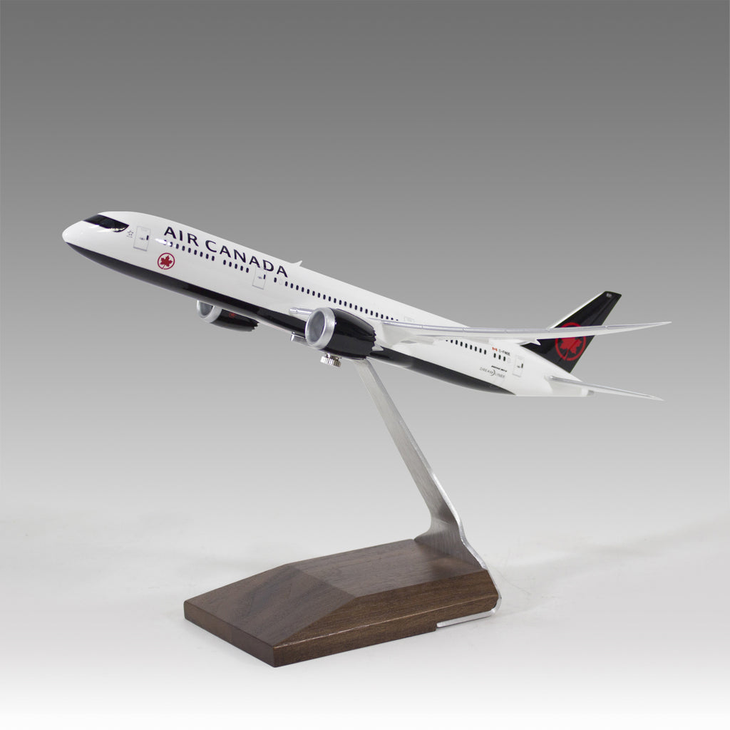 Air Canada 787-9 Desktop Model in 1/200 Scale