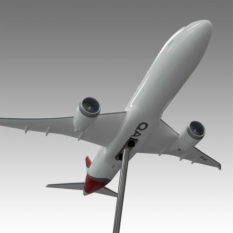 Qantas Airways 787-9 Exhibit Model in 1/50 Scale