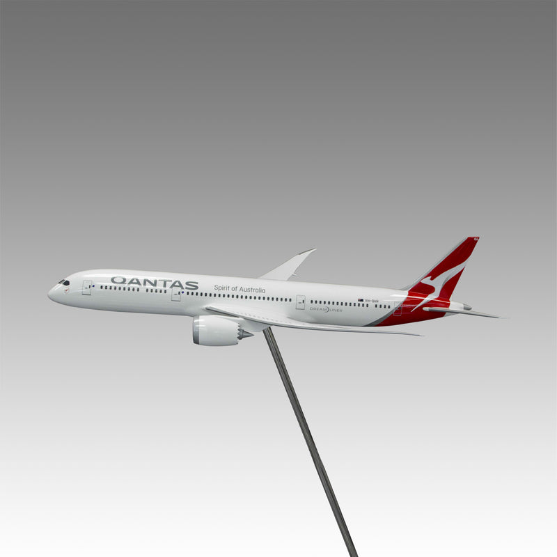 Qantas Airways 787-9 Exhibit Model in 1/50 Scale