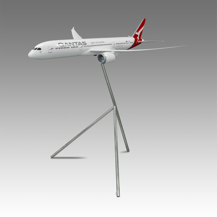 Qantas Airways 787-9 Exhibit Model in 1/50 Scale