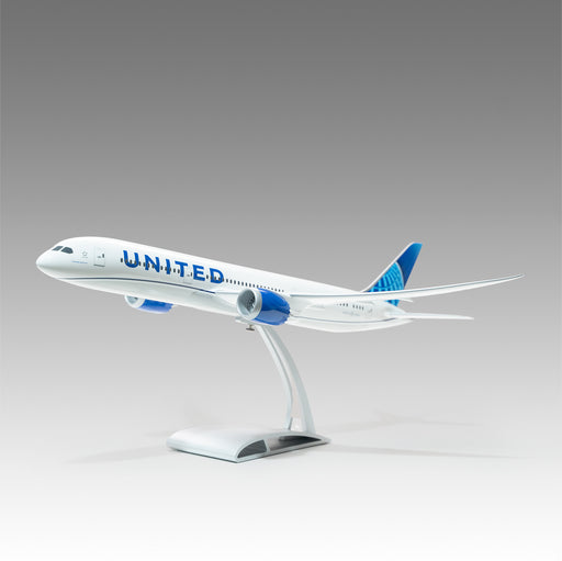 United Airlines 787-9 scale aircraft model on Airfoil™ base by Pacmin Studios showcasing the left side