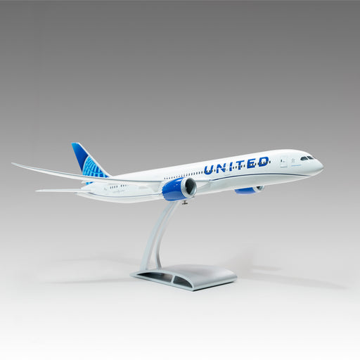 United Airlines 787-9 scale aircraft model on Airfoil™ base by Pacmin Studios showcasing the right side